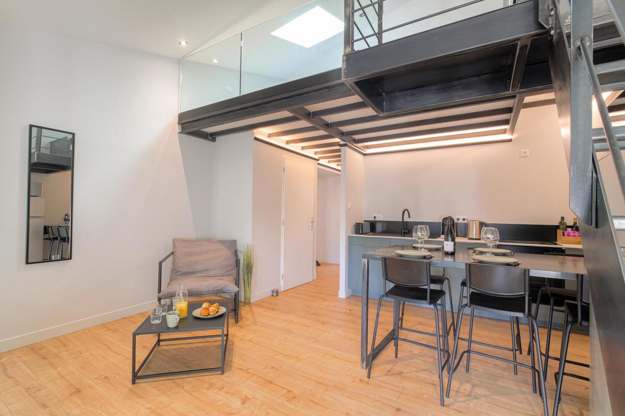 L Original - Travelhome - Free Wifi - 6 Travelers Villefranche-sur-Saone Ngoại thất bức ảnh